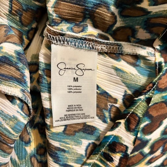 Top - Picture 2 of 4